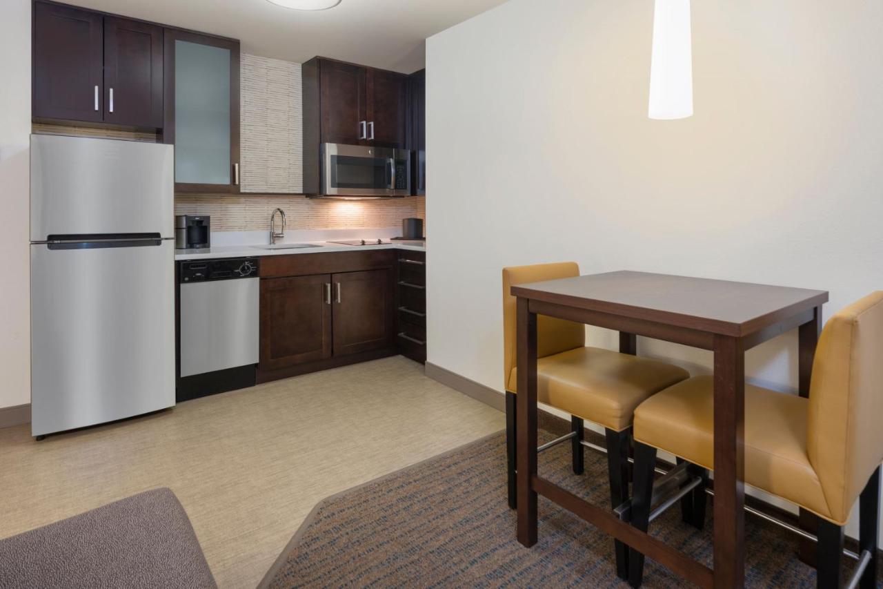 Residence Inn By Marriott Boston Bridgewater Raynham Eksteriør billede